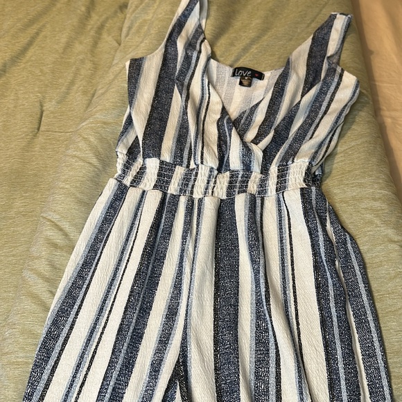 Floaty jumpsuit - Picture 2 of 4